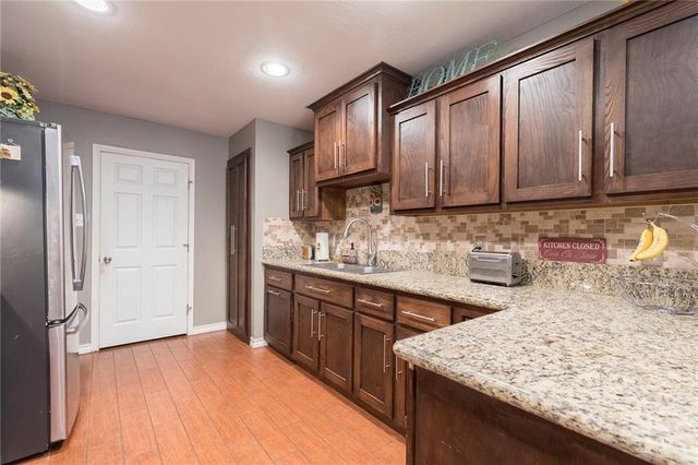 2801 Hawk Avenue, Mcallen, TX 78504