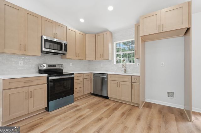 2679 River Summit Lane, Decatur, GA 30034