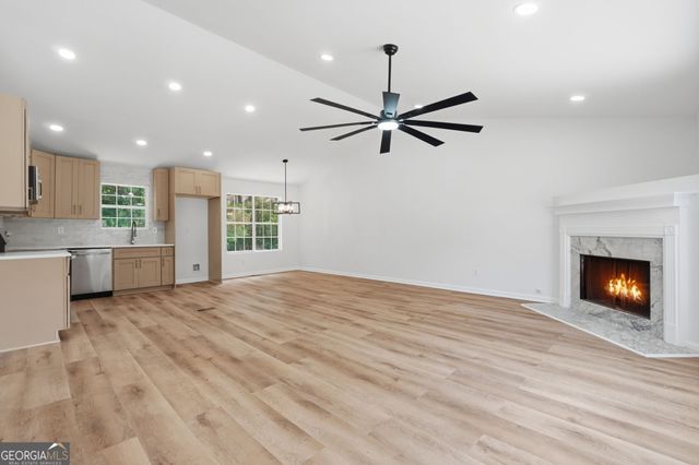 2679 River Summit Lane, Decatur, GA 30034