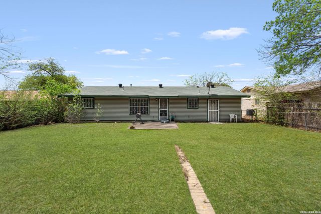 4874 Castle Rose, San Antonio, TX 78218