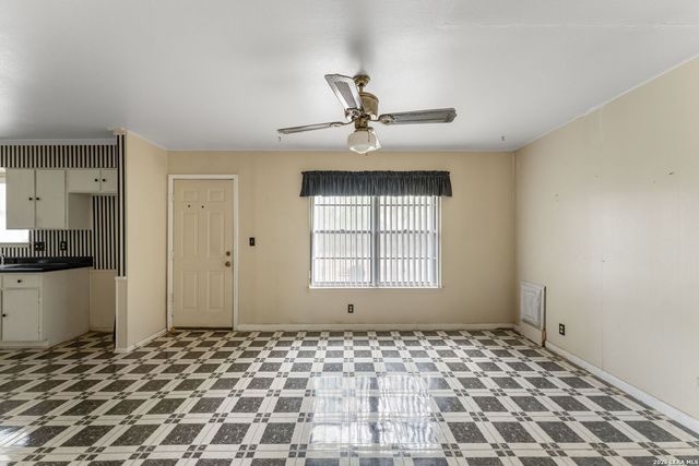 4874 Castle Rose, San Antonio, TX 78218