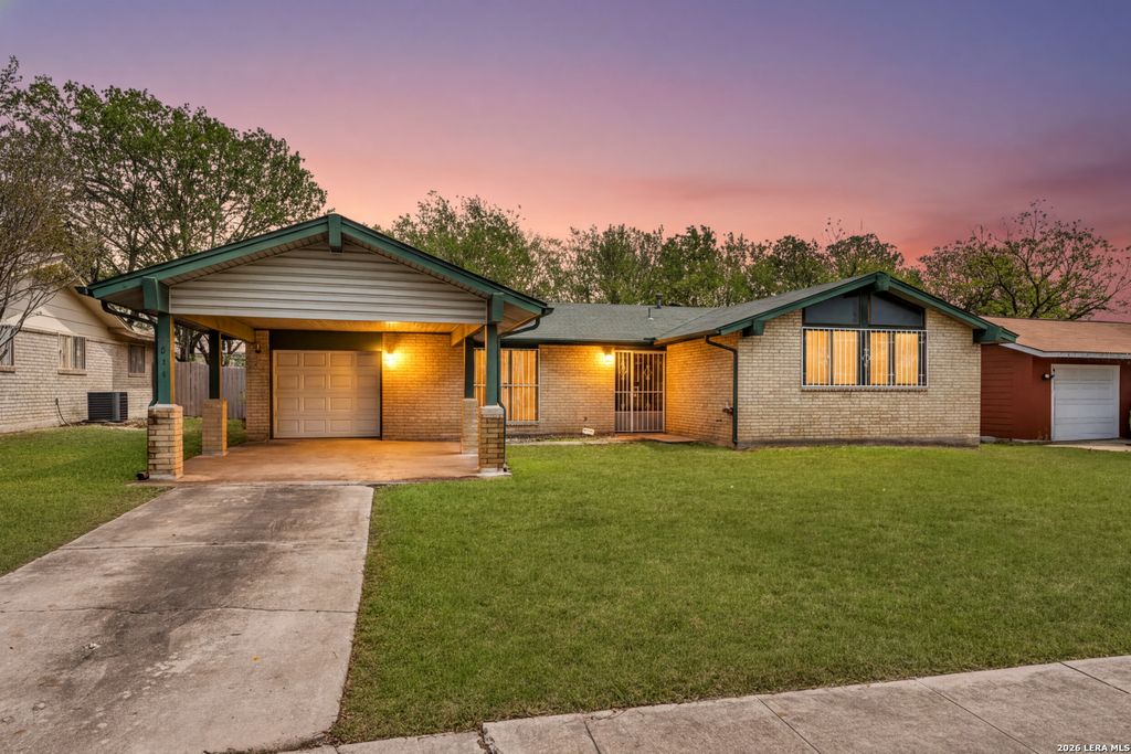 4874 Castle Rose, San Antonio, TX 78218