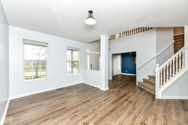 5689 W Port Drive, Mccordsville, IN 46055