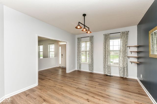 5689 W Port Drive, Mccordsville, IN 46055