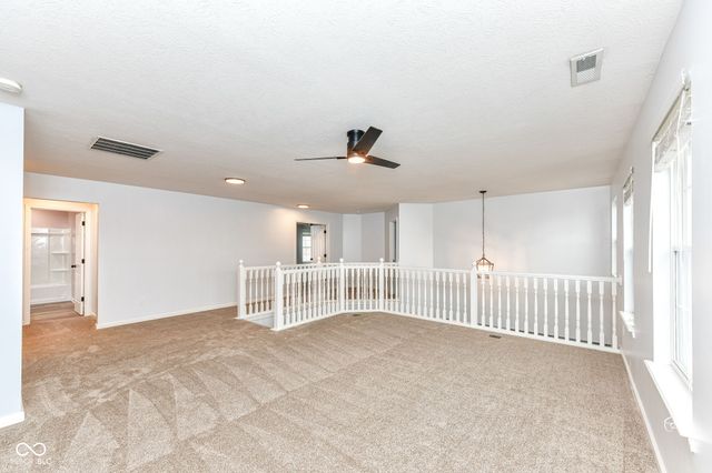 5689 W Port Drive, Mccordsville, IN 46055