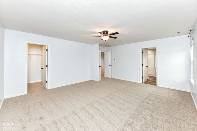 5689 W Port Drive, Mccordsville, IN 46055