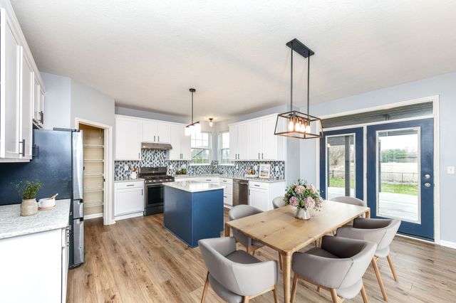 5689 W Port Drive, Mccordsville, IN 46055