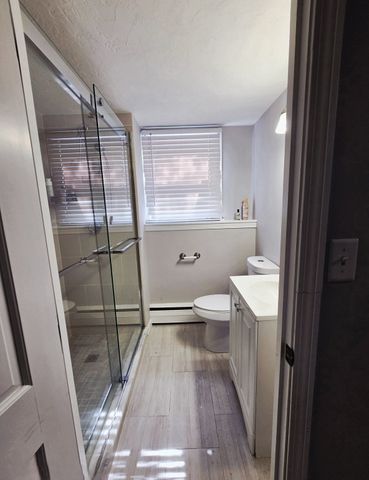 125 Running Brook Rd, Boston, MA 02132