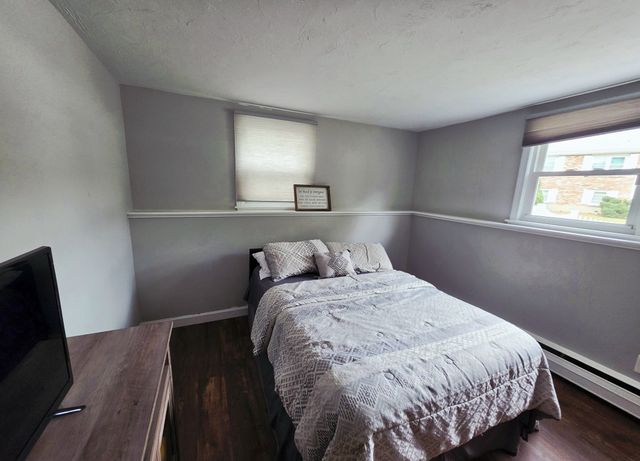 125 Running Brook Rd, Boston, MA 02132