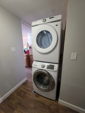 125 Running Brook Rd, Boston, MA 02132