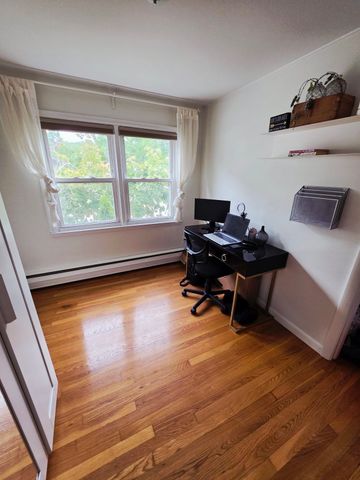 125 Running Brook Rd, Boston, MA 02132