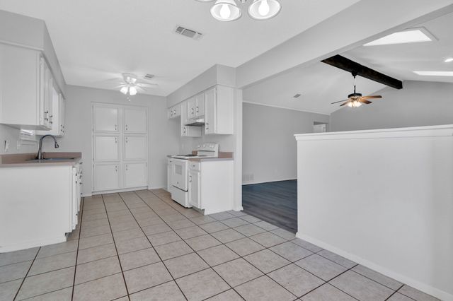 1713 Sagebrush Trail, Grapevine, TX 76051