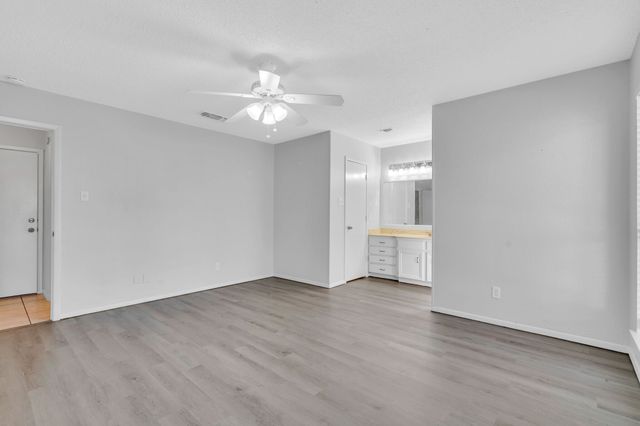 1713 Sagebrush Trail, Grapevine, TX 76051