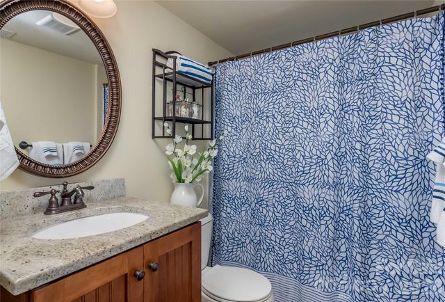 4911 Park Road D, Charlotte, NC 28209