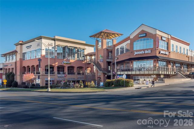 4911 Park Road D, Charlotte, NC 28209