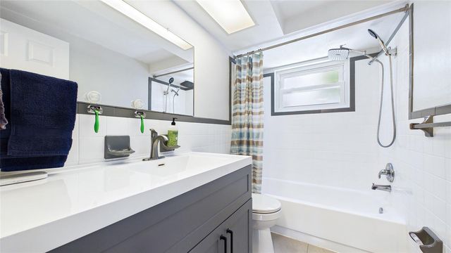 5325 DEVRIES DRIVE, New Port Richey, FL 34652