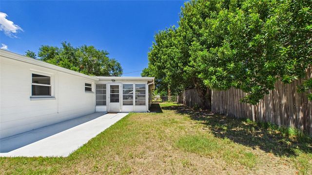 5325 DEVRIES DRIVE, New Port Richey, FL 34652