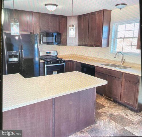 717 BETHAYRES ST, Harrington, DE 19952