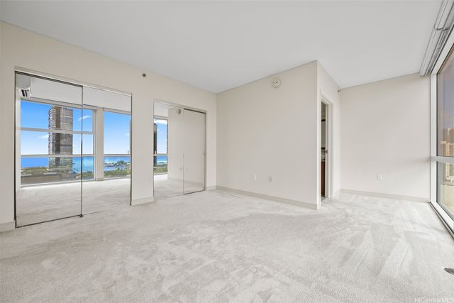 909 Kapiolani Boulevard 2103, Honolulu, HI 96814