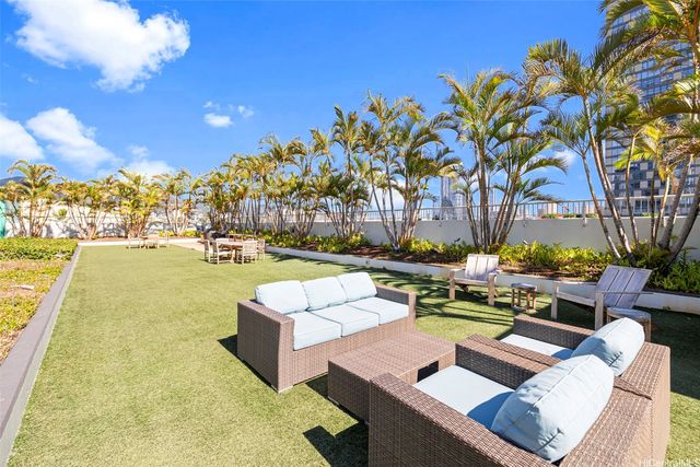 909 Kapiolani Boulevard 2103, Honolulu, HI 96814