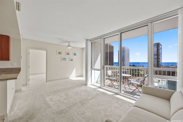 909 Kapiolani Boulevard 2103, Honolulu, HI 96814