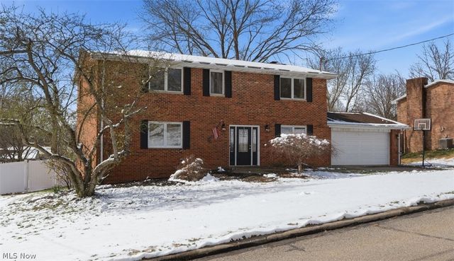 100 Rauch Drive, Marietta, OH 45750