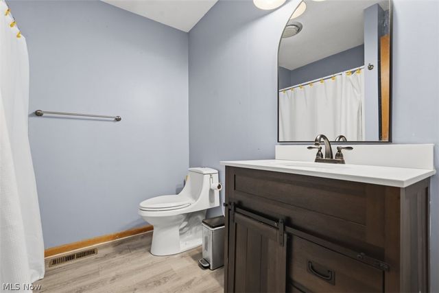 100 Rauch Drive, Marietta, OH 45750