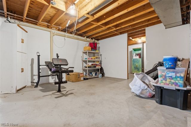 100 Rauch Drive, Marietta, OH 45750