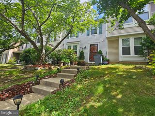 4751 HEDRICK LN, Woodbridge, VA 22193