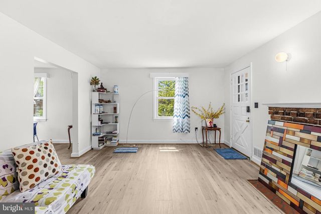 4806 CHEROKEE ST, College Park, MD 20740