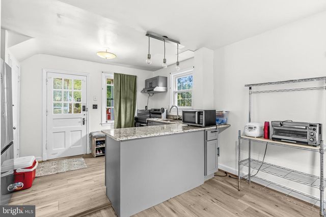 4806 CHEROKEE ST, College Park, MD 20740