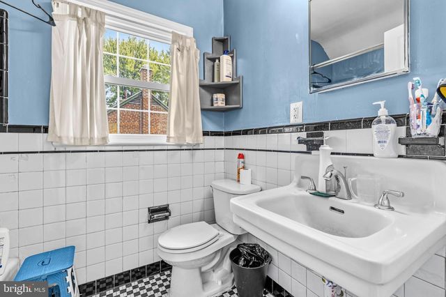 4806 CHEROKEE ST, College Park, MD 20740