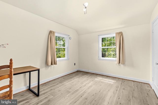 4806 CHEROKEE ST, College Park, MD 20740