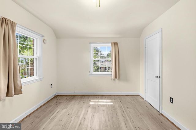 4806 CHEROKEE ST, College Park, MD 20740