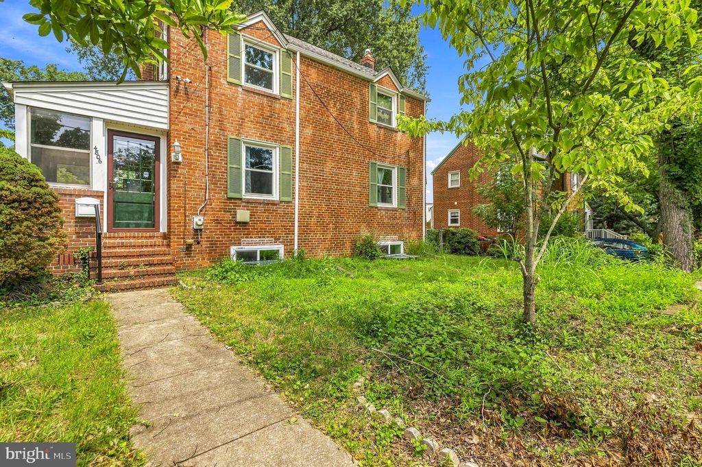 4806 CHEROKEE ST, College Park, MD 20740