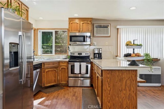 799 19th, Lakeport, CA 95453