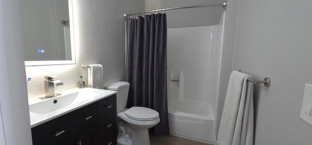 6191 Rancho Mission 306, San Diego, CA 92108