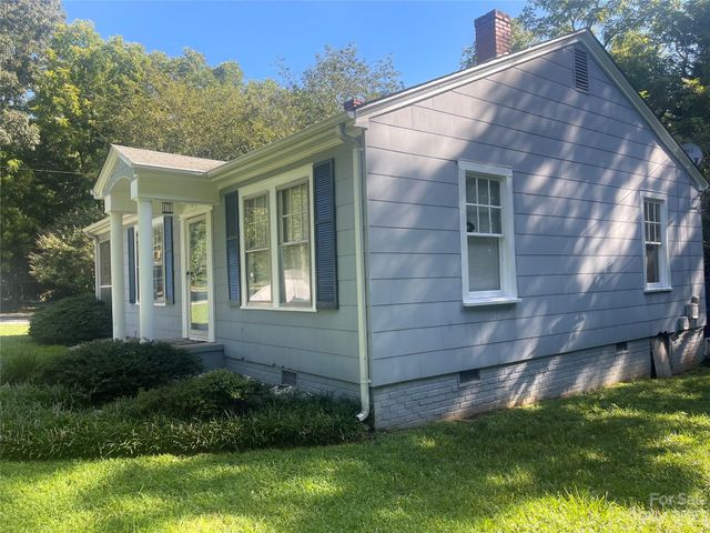4020 S NC HWY 127 Highway, Hickory, NC 28602