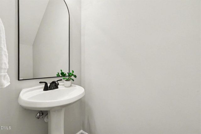 7632 Winners Edge Street, Raleigh, NC 27617