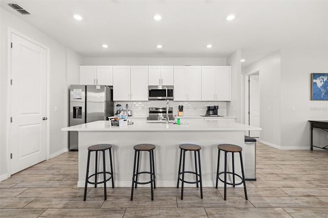 2236 DERWENT DRIVE, Davenport, FL 33896