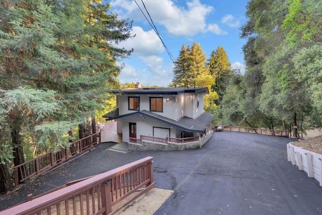 10348 West Drive, Felton, CA 95018