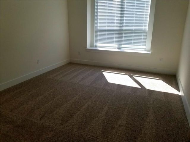 1614 Roseburg LN, Austin, TX 78754