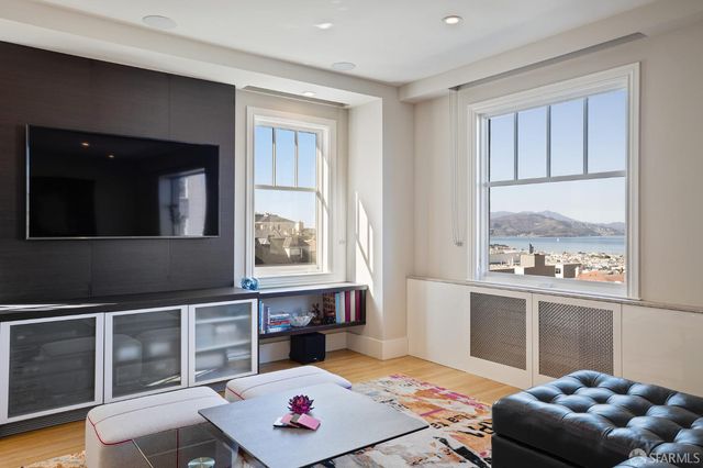 2100 Pacific Avenue 3B, San Francisco, CA 94115