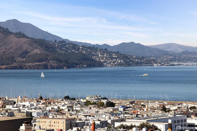 2100 Pacific Avenue 3B, San Francisco, CA 94115