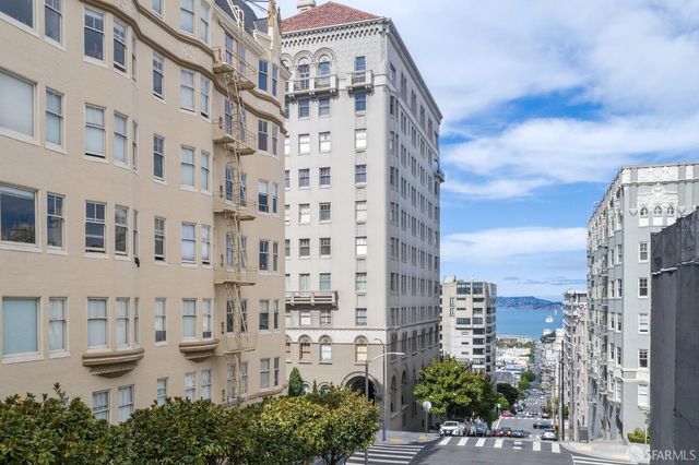 2100 Pacific Avenue 3B, San Francisco, CA 94115