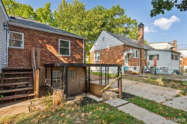 6228 Dexter Drive, Affton, MO 63123