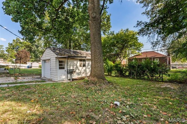 6228 Dexter Drive, Affton, MO 63123