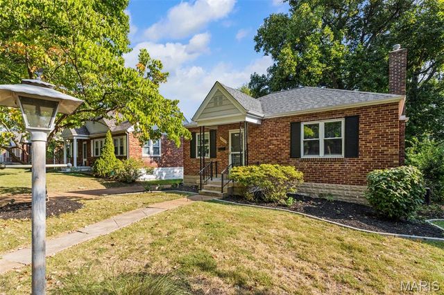 6228 Dexter Drive, Affton, MO 63123