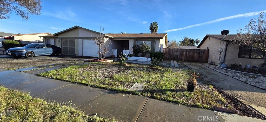 1933 Nuevo, Hemet, CA 92545