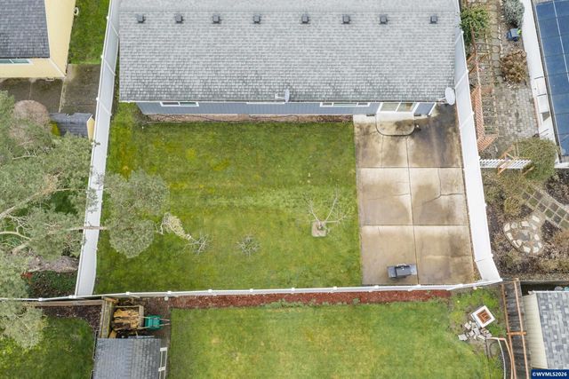 4376 Amherst Ct NE, Salem, OR 97305